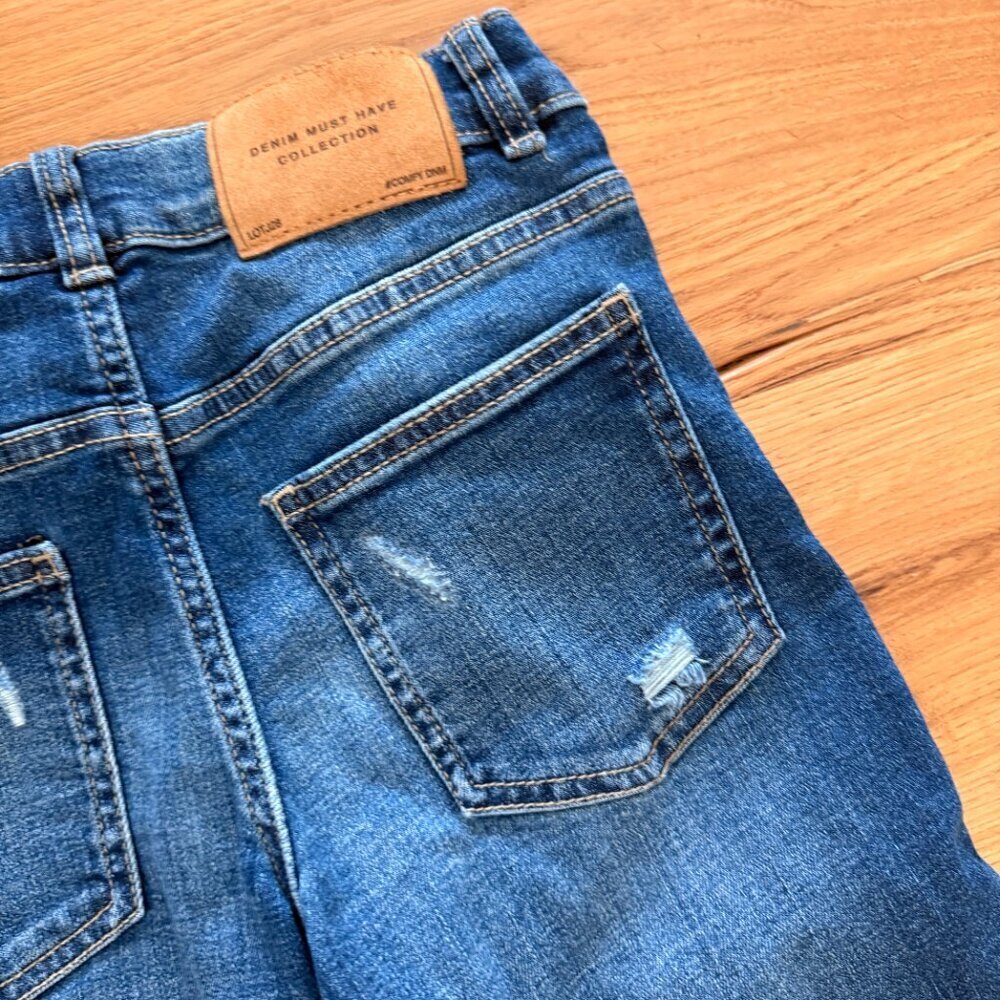 Zara Kids  Distressed Blue Jeans - Picture 11 of 12